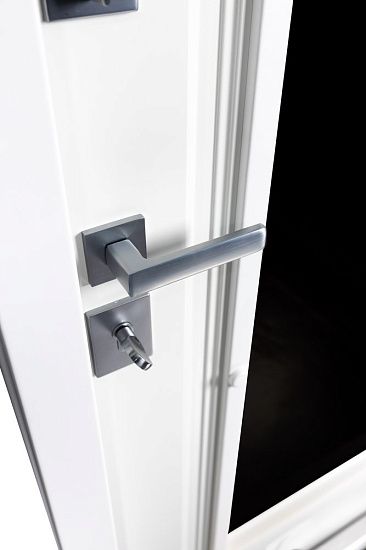 Входная дверь  