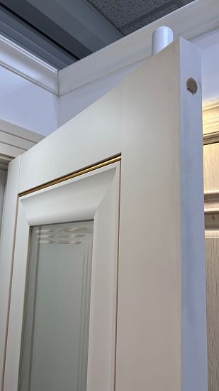 Межкомнатная дверь  